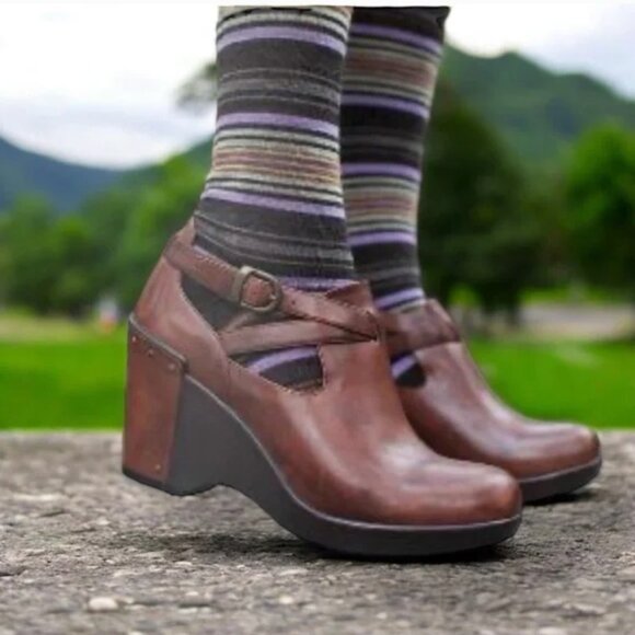 Dansko Franka Wedge Shoe Bootie - Picture 7 of 7
